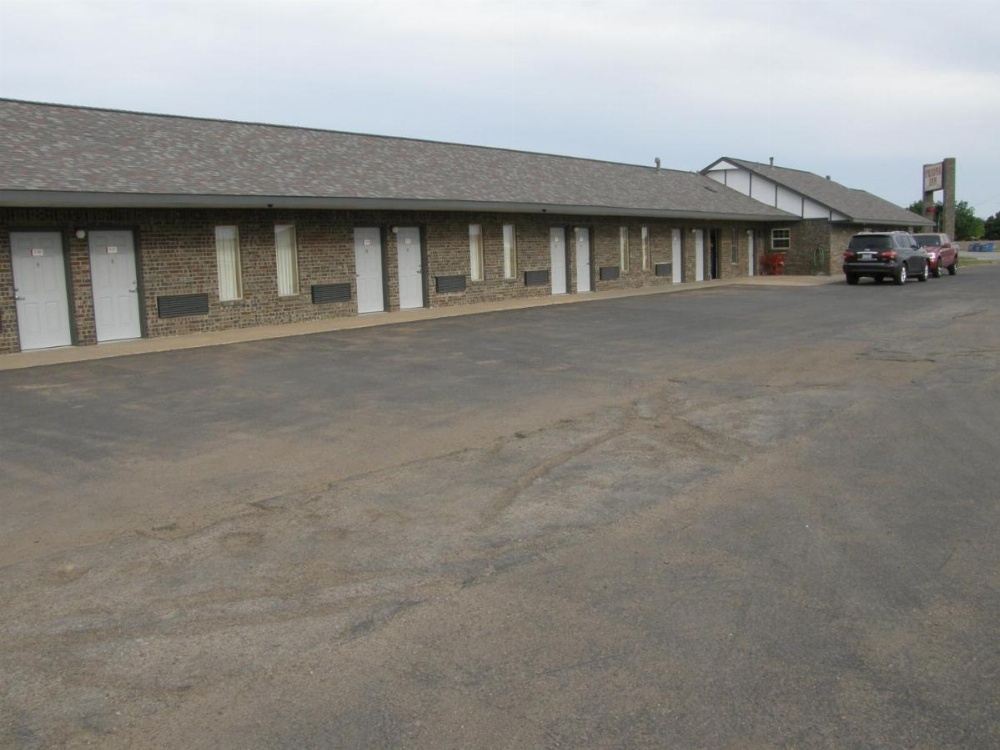 Friona Inn Image 7